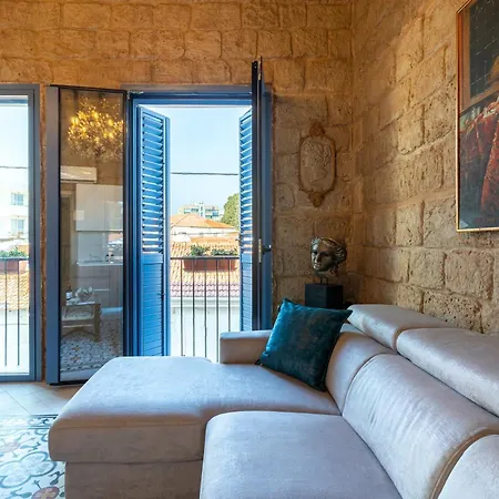 Le Voyageur By The Sea - Furnished Larnaca