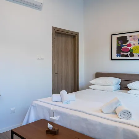 Le Voyageur By The Sea - Furnished Apartment *