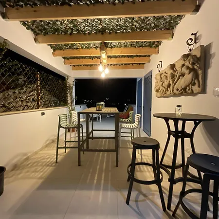 Le Voyageur By The Sea - Furnished * Larnaca