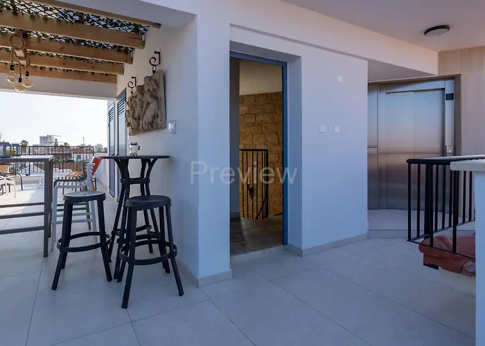 شقة Le Voyageur By The Sea - Furnished لارنكا