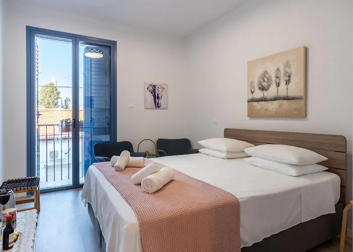 Le Voyageur By The Sea - Furnished ラルナカ